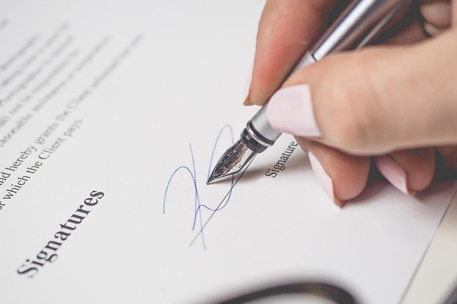 Ink Signature on Document. When is ink signature still required?